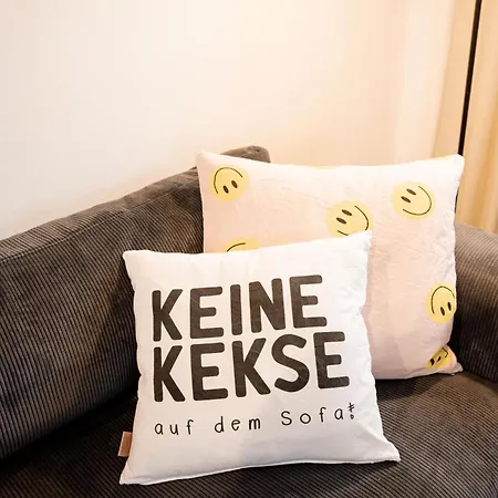 Appartement Stilvolles Fuer 4 Gaeste In Bester Lage In An Der Weinstrasse